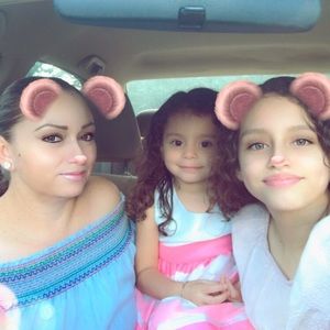 Meet your Posher, Hortencia